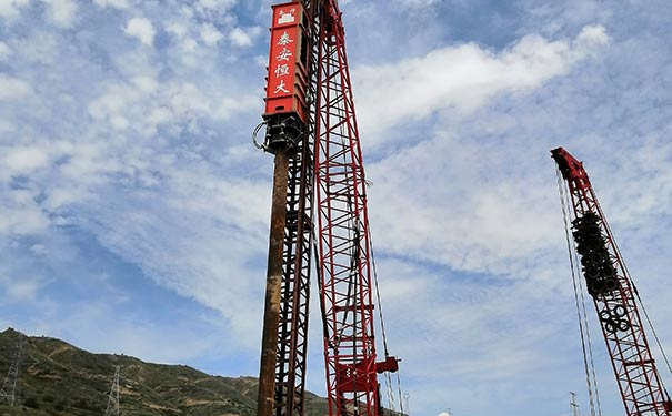 液压打桩机参数 液压打桩机打桩机地基打桩机 