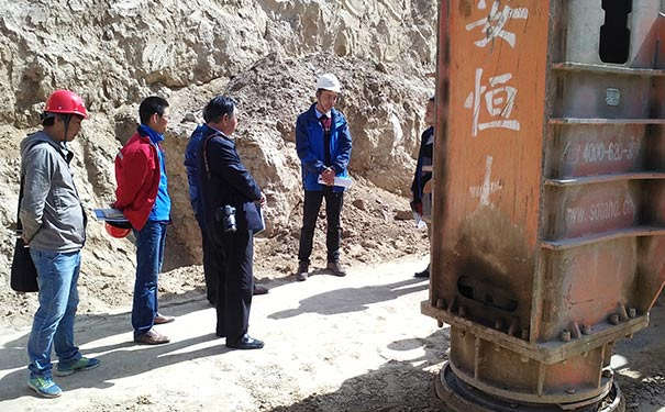 高速液压夯实机一次夯多少锤