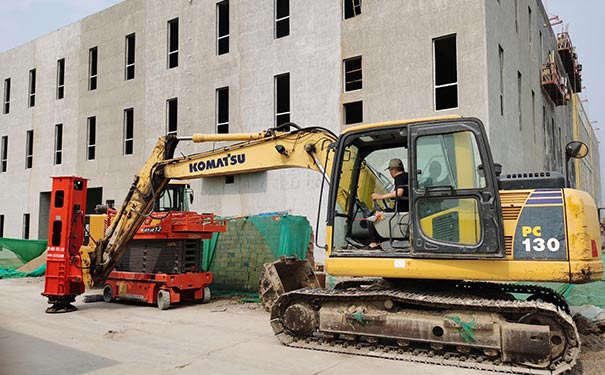 济宁液压高速夯实机价格,高速液压夯实机单价