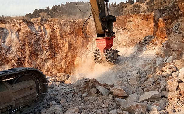 旋挖钻机价格-RW液压铣挖机